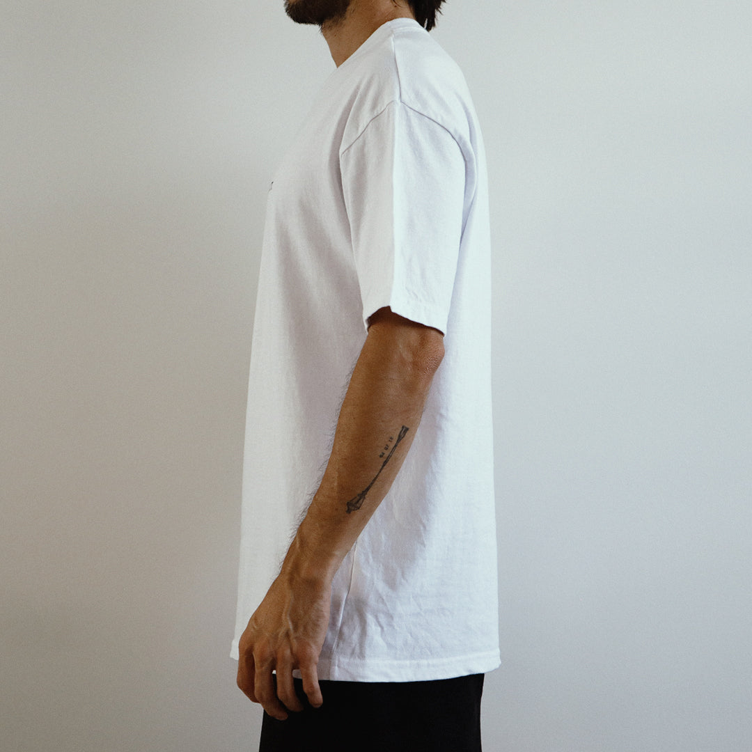 SIMPLE WHITE